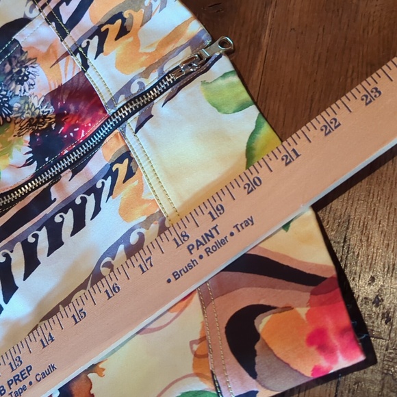 Fabulous Alberto Makali Lined Zip Jacket with Flared Zip Sleeves. Like New. Sz 8 - Picture 13 of 14